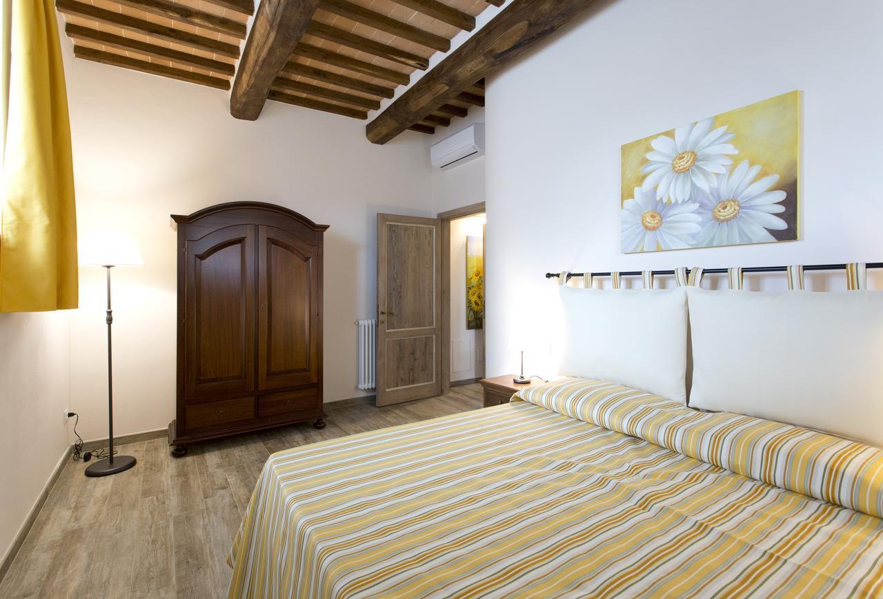 Casale San Galgano Aparthotel Chiusdino Exteriör bild