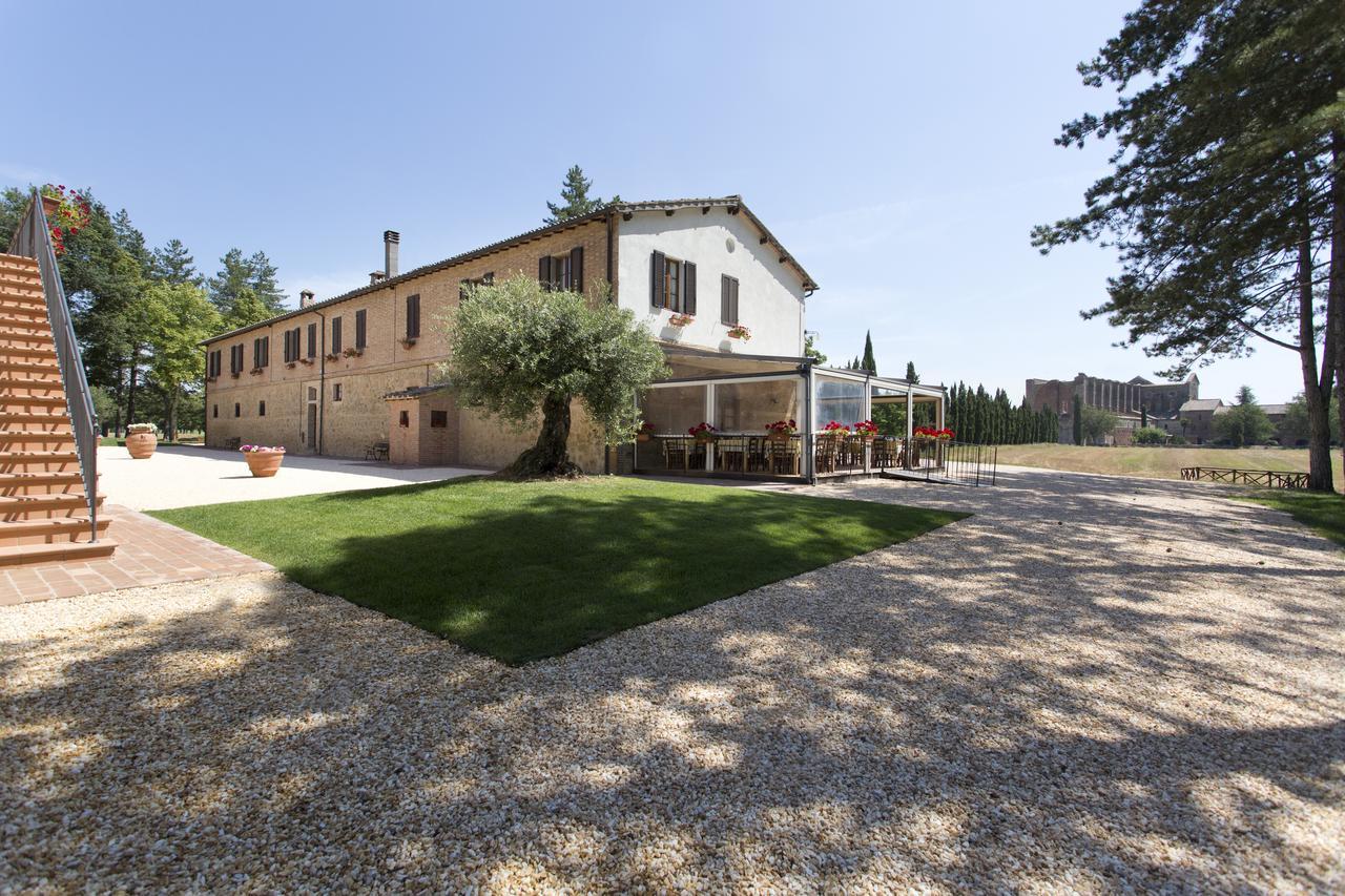 Casale San Galgano Aparthotel Chiusdino Exteriör bild